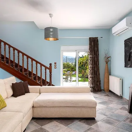 Ferienhaus Mit Privatpool Fuer 7 Personen Ca 200 Qm In Damatria, Dodekanes Rhodos * Paradisi (Rhodes)