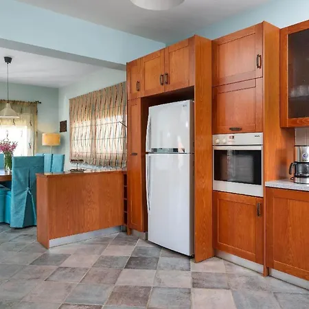 Ferienhaus Mit Privatpool Fuer 7 Personen Ca 200 Qm In Damatria, Dodekanes Rhodos * Paradisi (Rhodes)